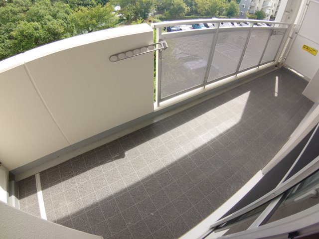 阪急宝塚線 石橋阪大前駅 徒歩18分 7階建 築21年の内装写真