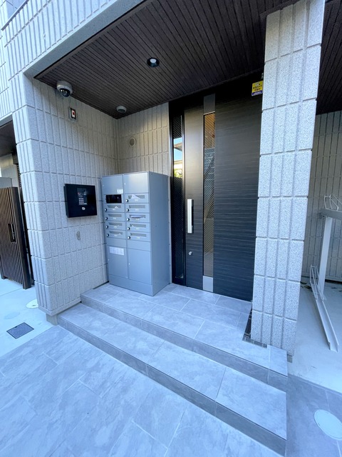 エントランス　★オートロック完備★