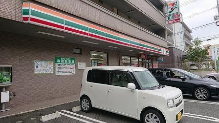 コンビニ　セブンイレブン小倉葛原1丁目店（コンビニ）まで165m