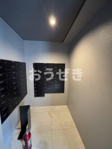相鉄本線 平沼橋駅 徒歩4分 10階建 築1年の外観写真