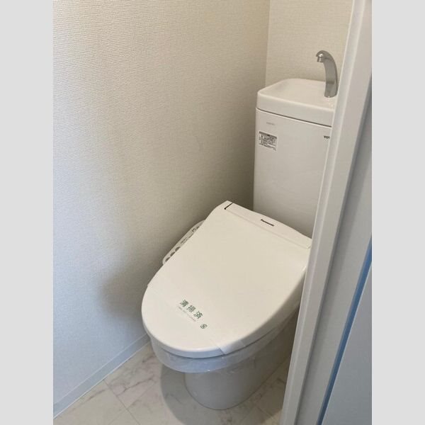 シャルマンフジ忠岡参番館のトイレ写真