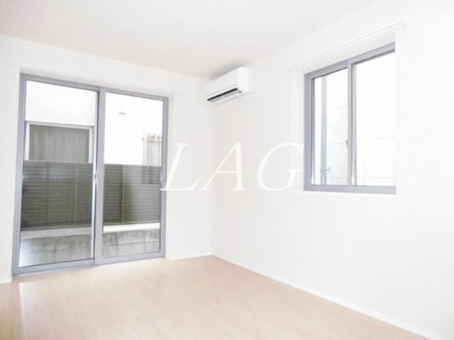 居室・リビング　洋室のお部屋です。