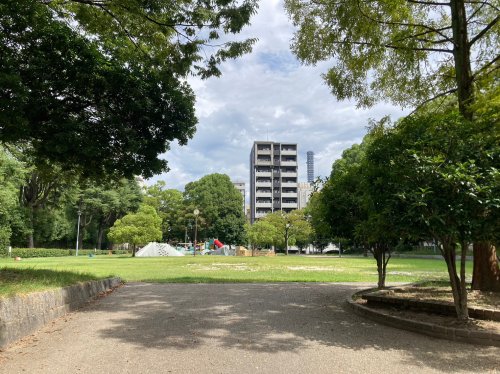 公園　久屋大通庭園フラリエ（公園）まで355m