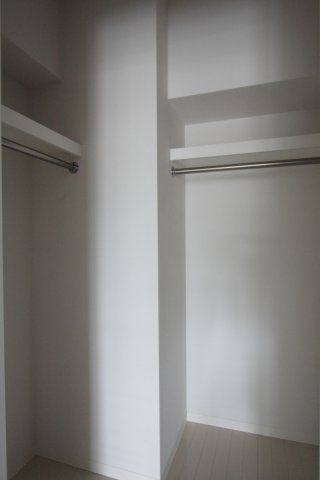 収納　福信館　文京区千駄木3