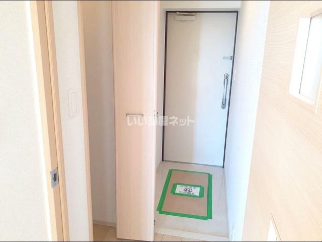 パレス アムールIIの玄関写真