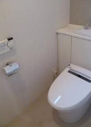 リエトコート四谷のトイレ写真