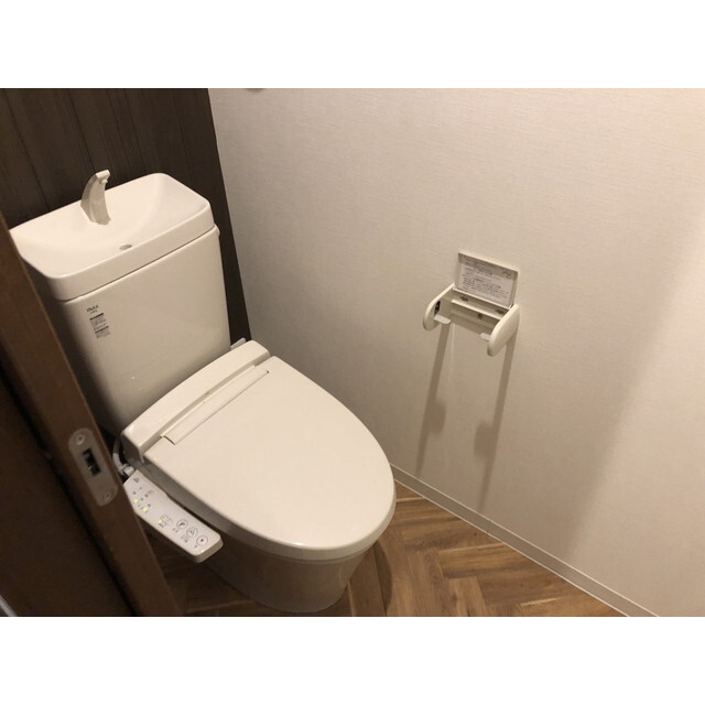 イーハトーブ宙のトイレ写真