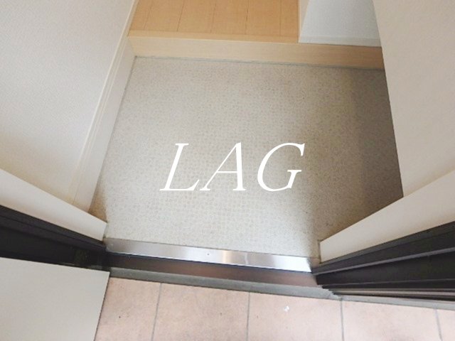 玄関　玄関です。