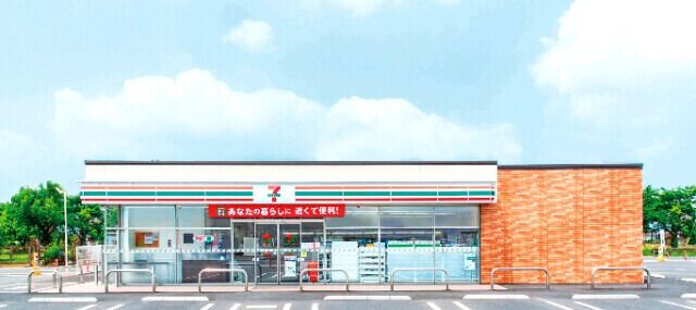 コンビニ　セブンイレブン墨田両国4丁目店（コンビニ）まで166m