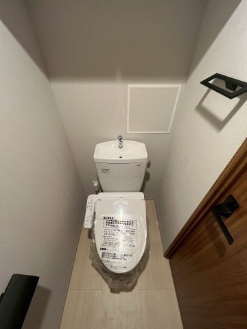 クレヴィスタ名古屋上前津のトイレ写真