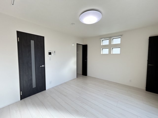 フジパレス堺石津川ノースの居間写真