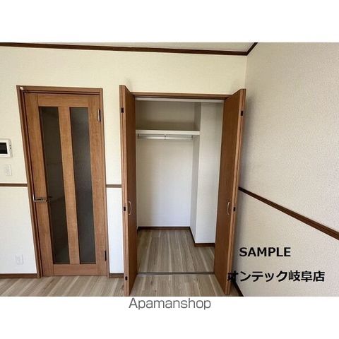 ＪＲ東海道本線 大垣駅 徒歩30分 2階建 築2年の内装写真