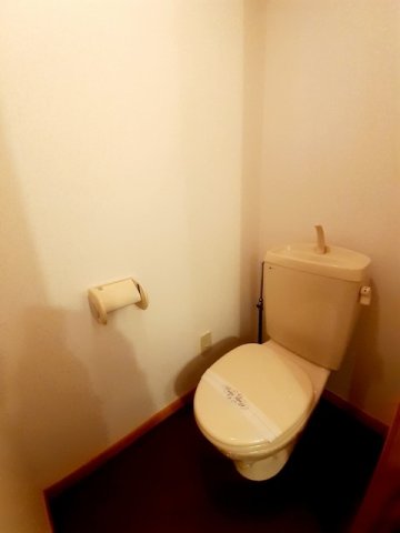 トイレ　トイレもきれいです