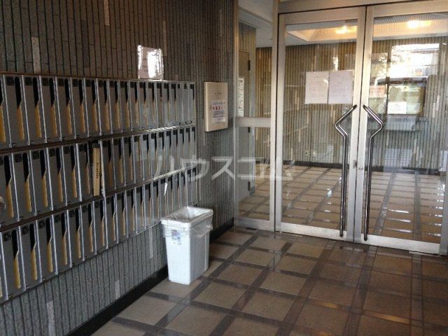 都営大江戸線 光が丘駅 徒歩15分 8階建 築32年の外観写真