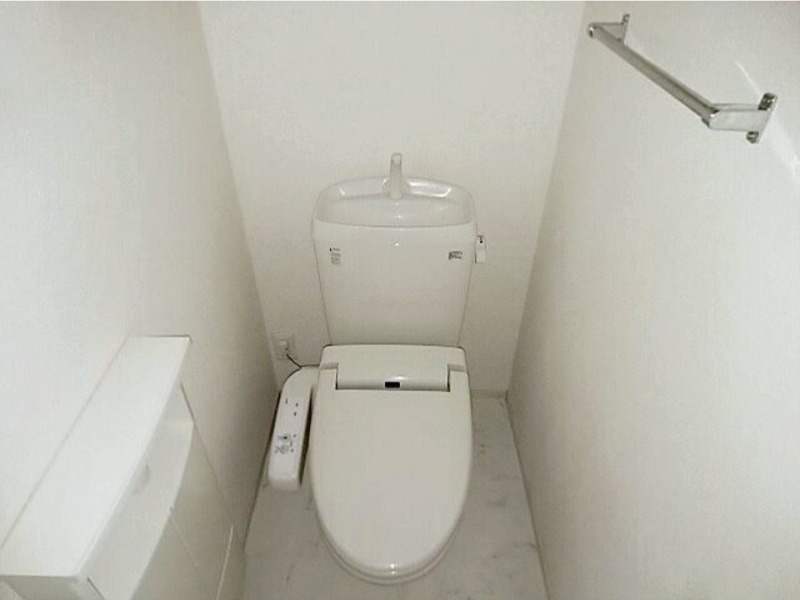 トイレ　図面と現状に相違がある場合には現状を優先