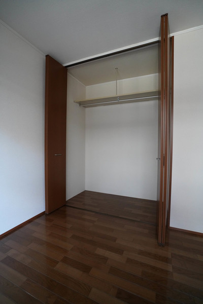 収納　同じ敷地内の別の部屋