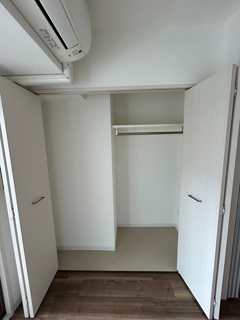 収納　同物件別号室のものです。