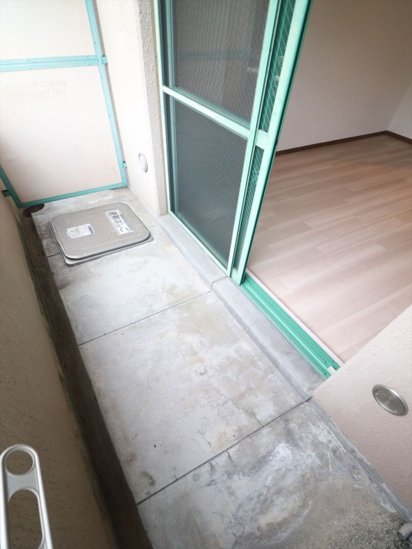 バルコニー　バルコニー