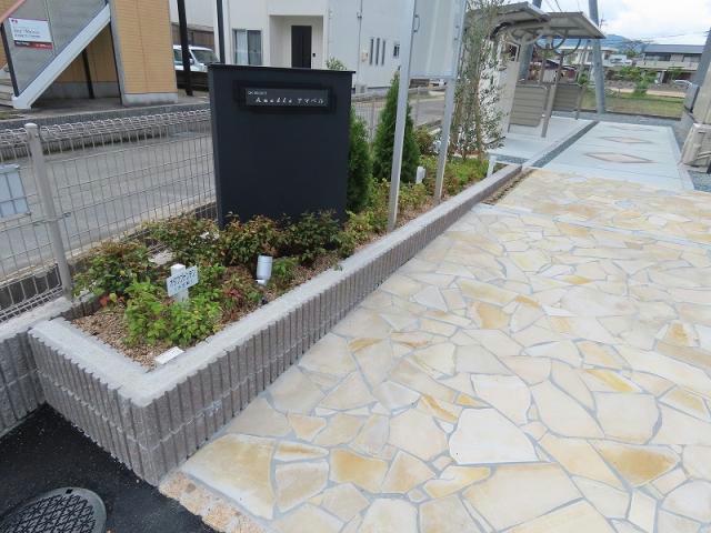 エントランス　エントランス部分