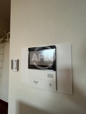 セキュリティ　フォレステージュ江坂垂水町　モニター付きインターホン