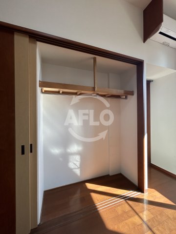収納　フォレステージュ江坂垂水町　クローゼット