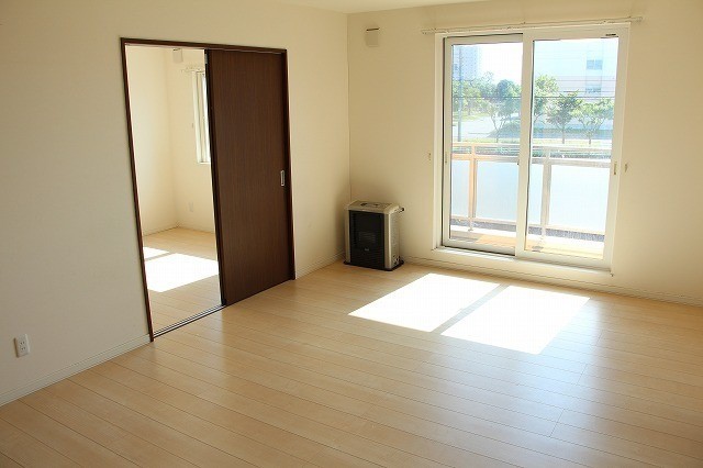 Platinum8の居間写真
