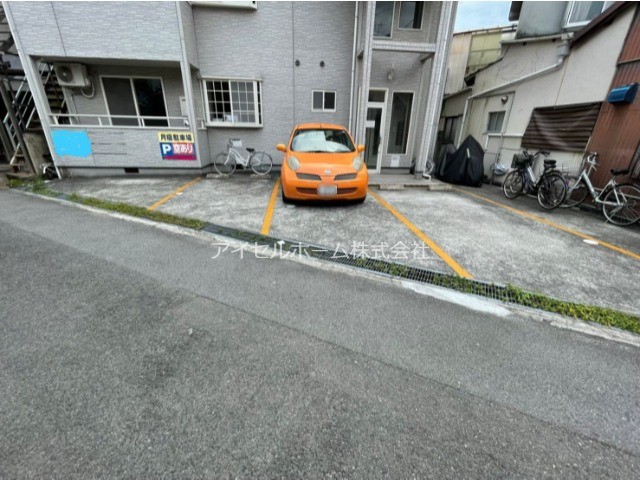 【呉市阿賀北のアパートの駐車場】