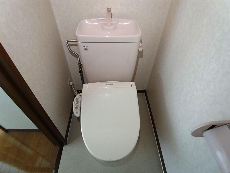 【おしゃれハウス３のトイレ】