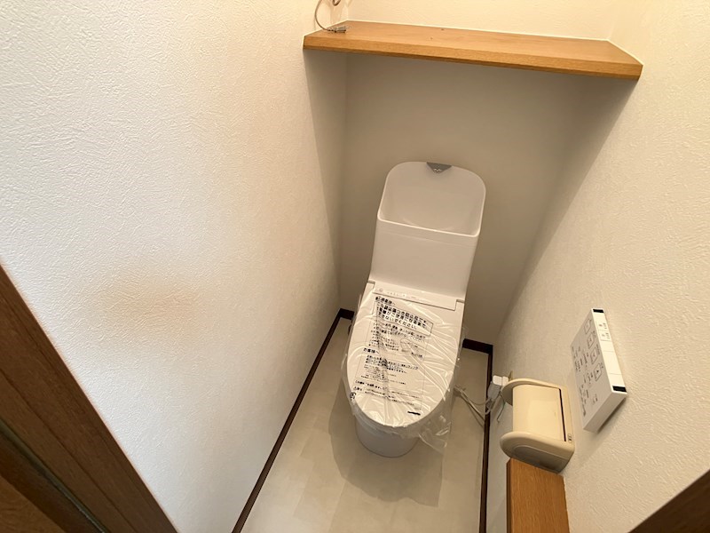 【小泉254番地11貸室のトイレ】