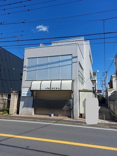 小林ビルの建物外観