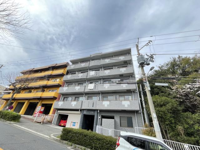 神戸市垂水区南多聞台のマンションの建物外観
