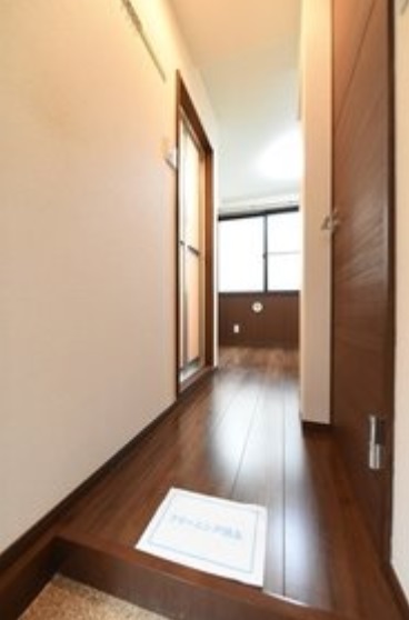 東京メトロ東西線 落合駅 徒歩6分 2階建 築13年の玄関写真