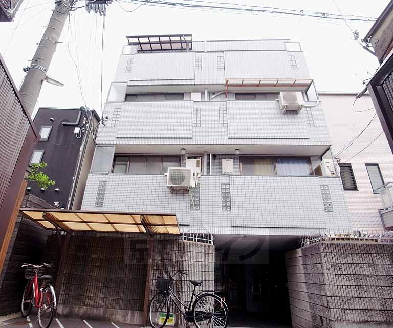 メゾンノーブルの建物外観