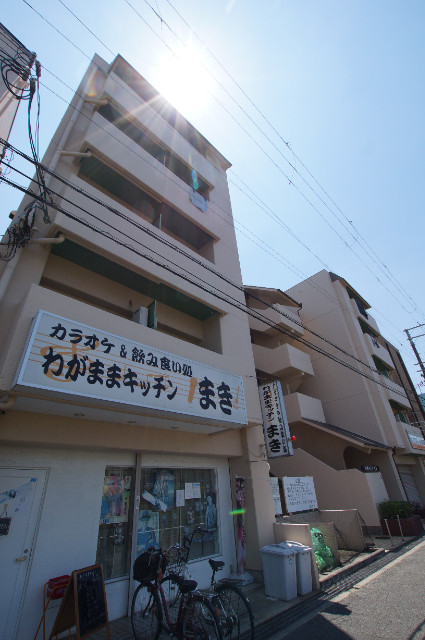 尼崎市七松町のマンションの建物外観