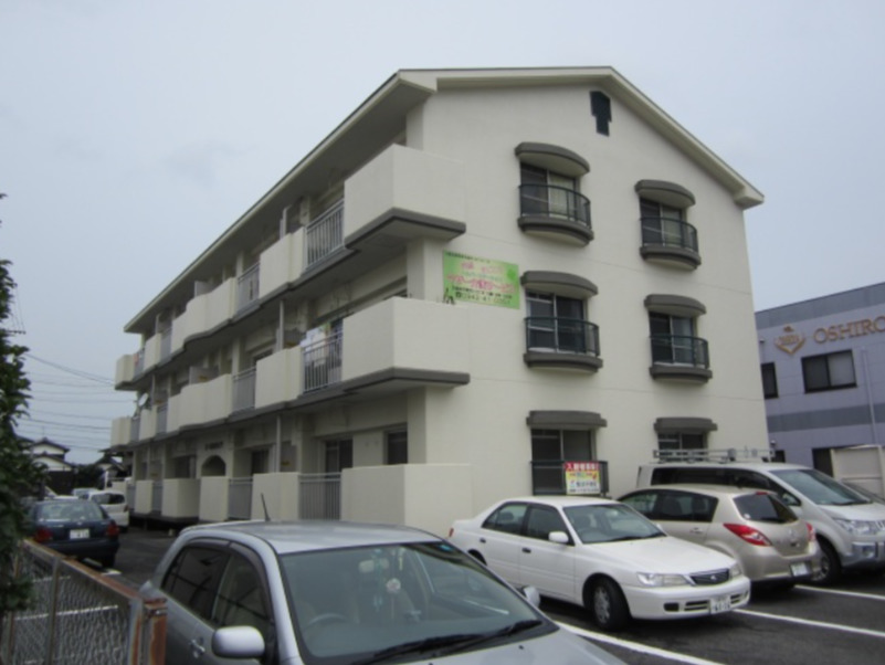 建物外観　外観は落ち着いています