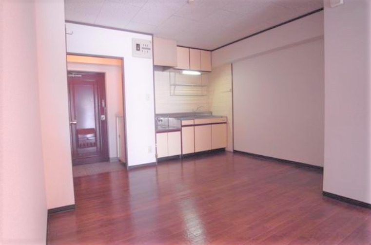 玄関　収納もある玄関です