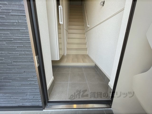 玄関　同タイプのお部屋の写真です