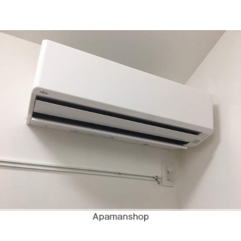 スーパー　まいばすけっと西池袋５丁目（スーパー）まで694m