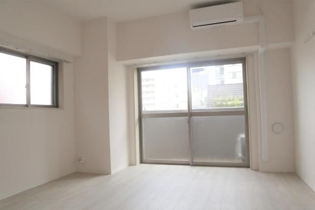 居室・リビング　おしゃれな居間です