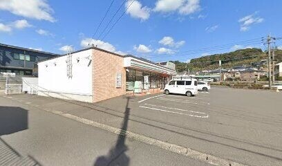 コンビニ　セブンイレブン鹿児島東谷山6丁目店（コンビニ）まで515m