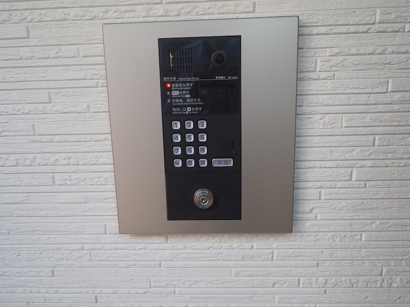 セキュリティ　同建物の別部屋の写真です。