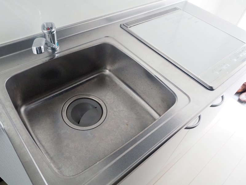 キッチン　同建物の別部屋の写真です。