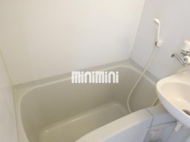 バス・シャワールーム　ゆっくり一日の疲れを癒してください