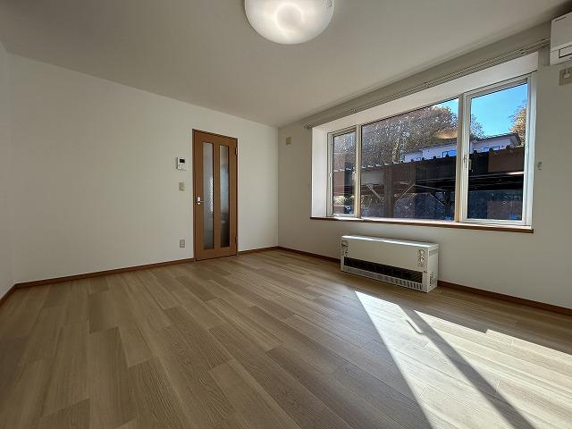 居室・リビング　リビング１