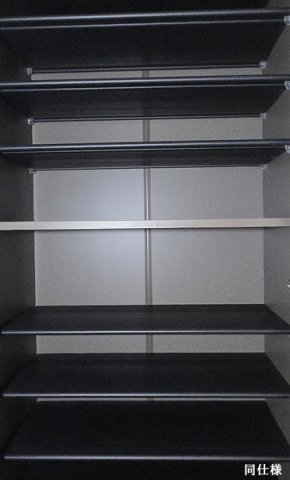 玄関　大容量のシューズボックス※同仕様