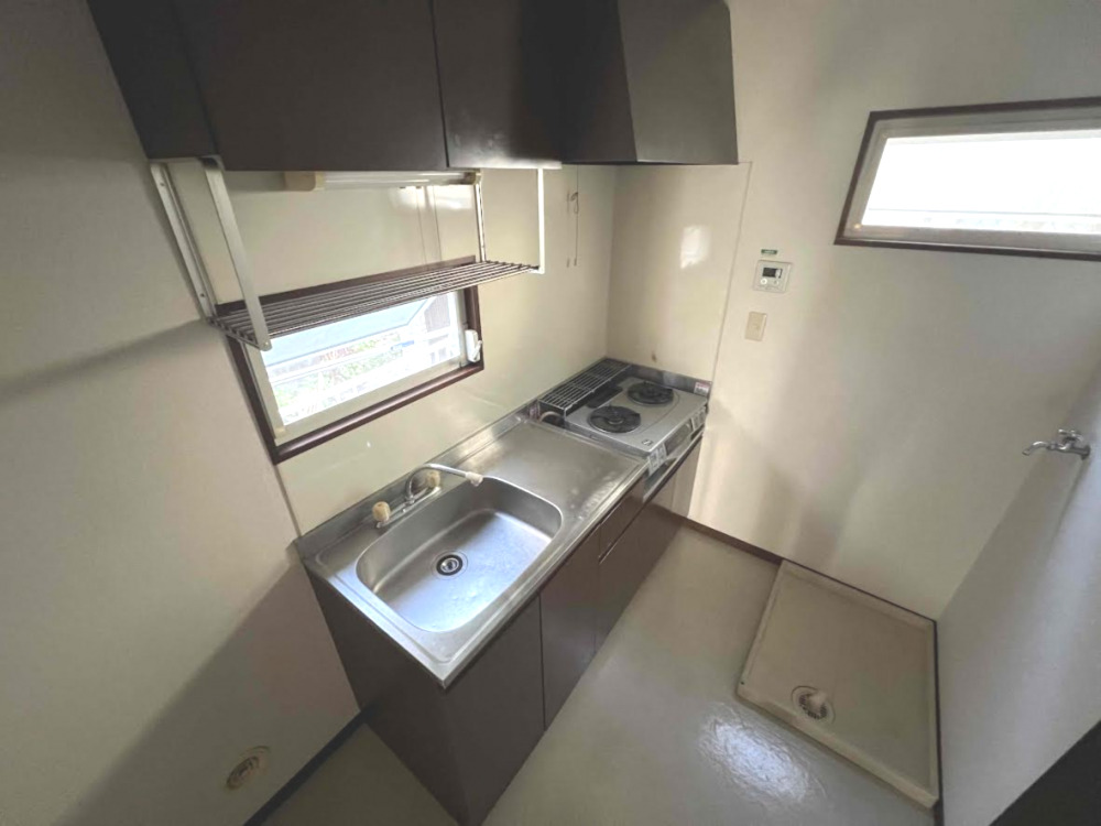 キッチン　コンパクトなキッチンで掃除もラクラク