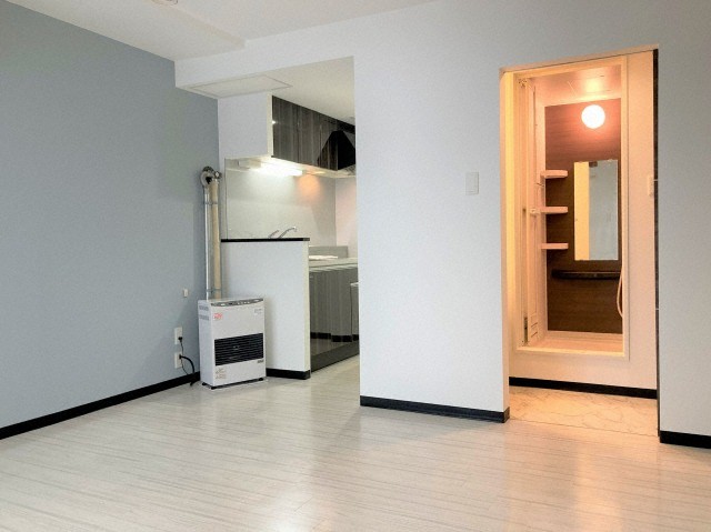 居室・リビング　★駅チカ好立地デザイナーズMS！★角部屋！