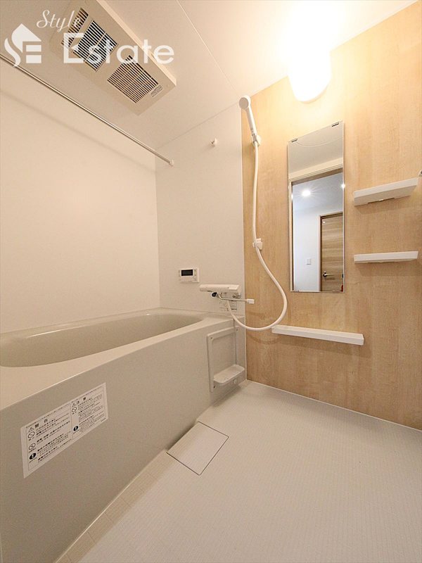 バス・シャワールーム　同仕様内装