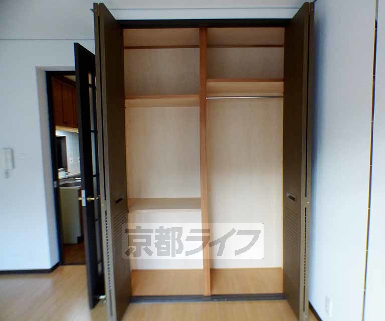 収納　キッチン・収納広めのお部屋