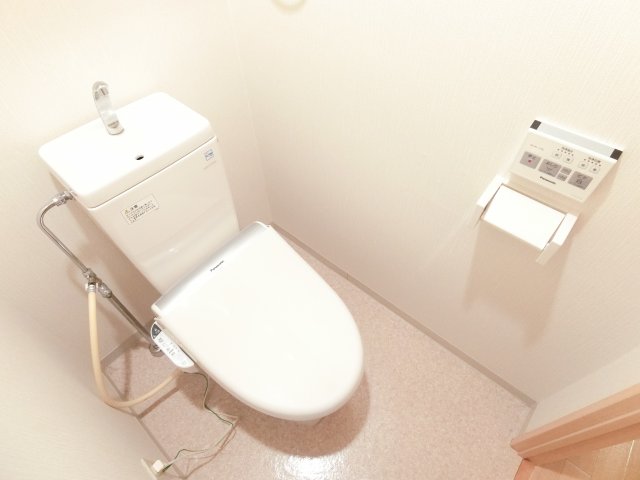 トイレ　詳細は、RISUMO江坂本店→06-6155-7137まで♪